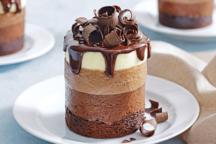 Best Chocolate Mousse Recipe
 Layered chocolate mousse cakes