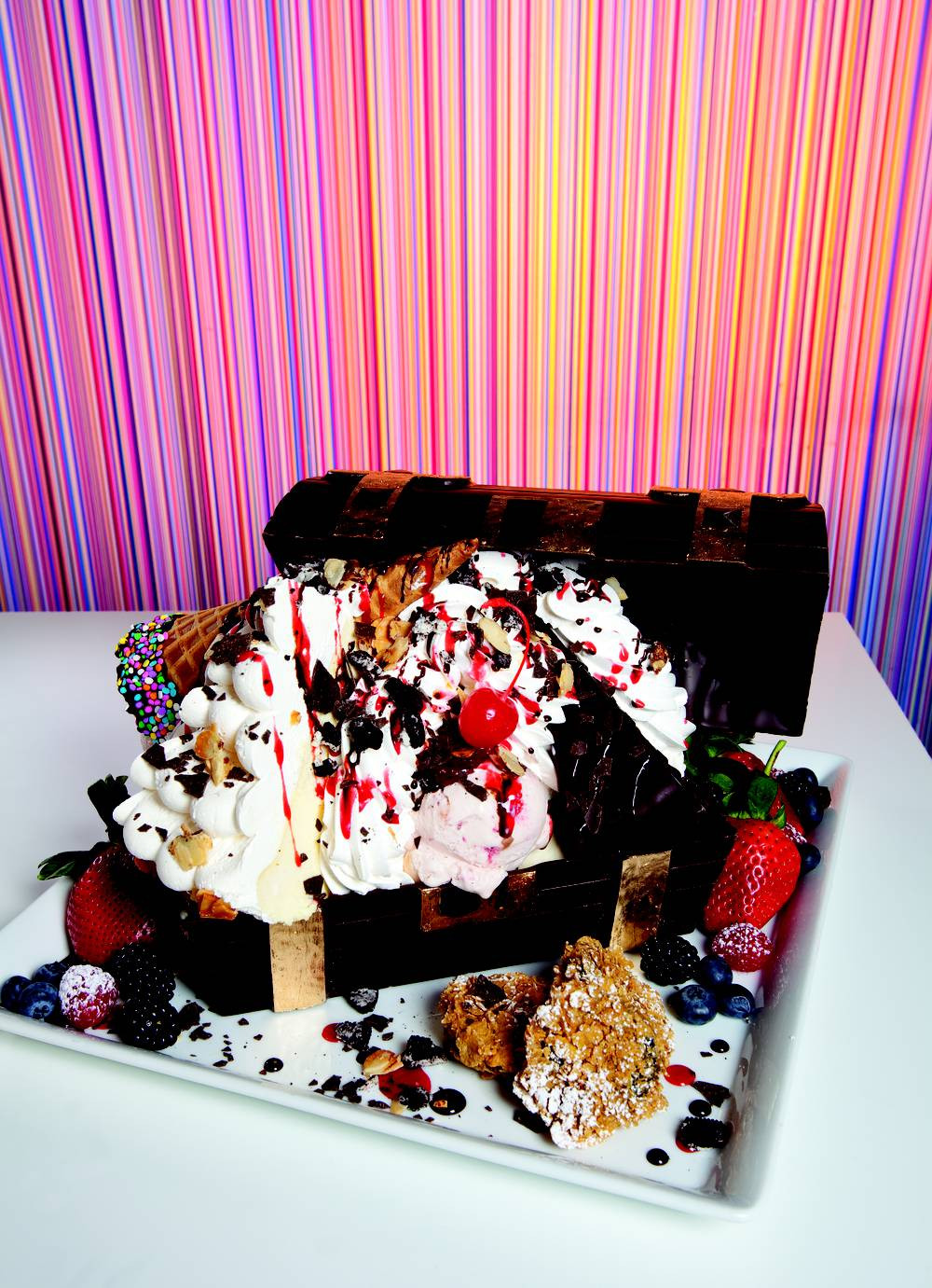 Best Dessert In Las Vegas
 Best Over the Top Dessert Treasure Chest at Serendipity 3