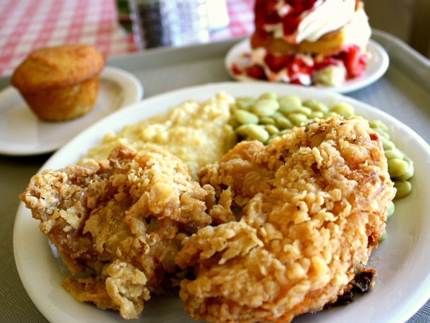 Best Fried Chicken In Atlanta
 Gallery Atlanta 10 Fried Chicken Spots That Are Cluckin