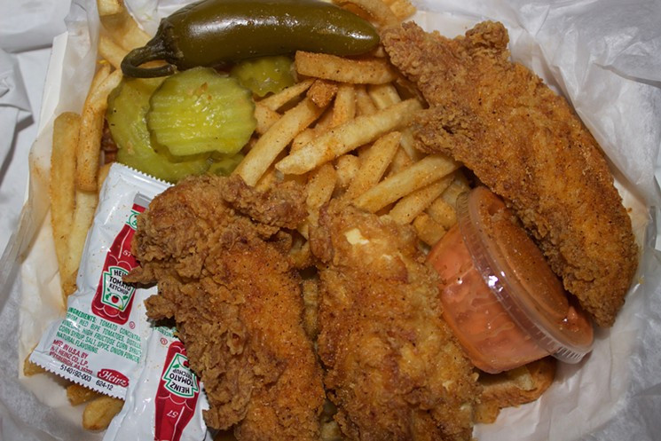 Best Fried Chicken In Dallas
 A Guide to the Best No Frills Fried Chicken in Dallas