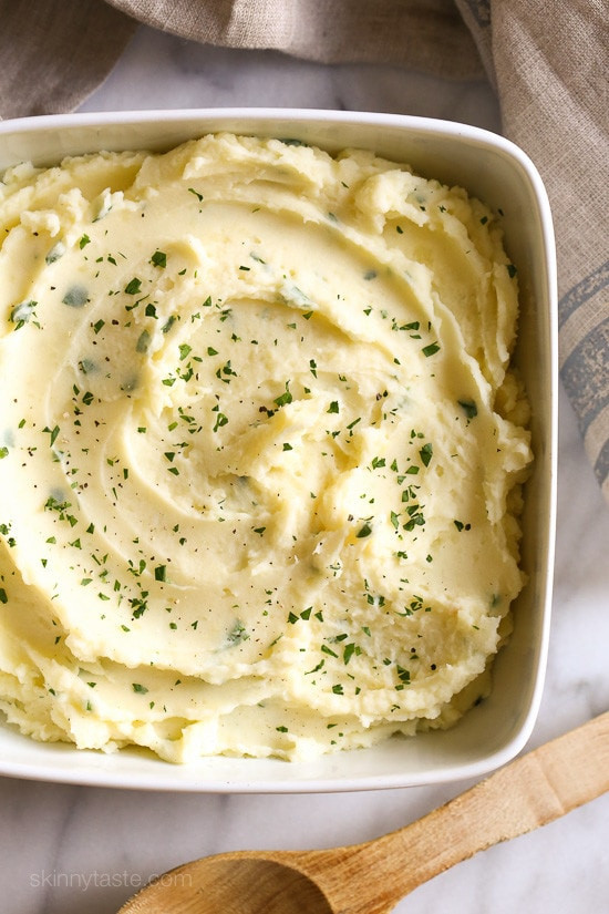 Best Garlic Mashed Potatoes
 Skinny Garlic Mashed Potatoes