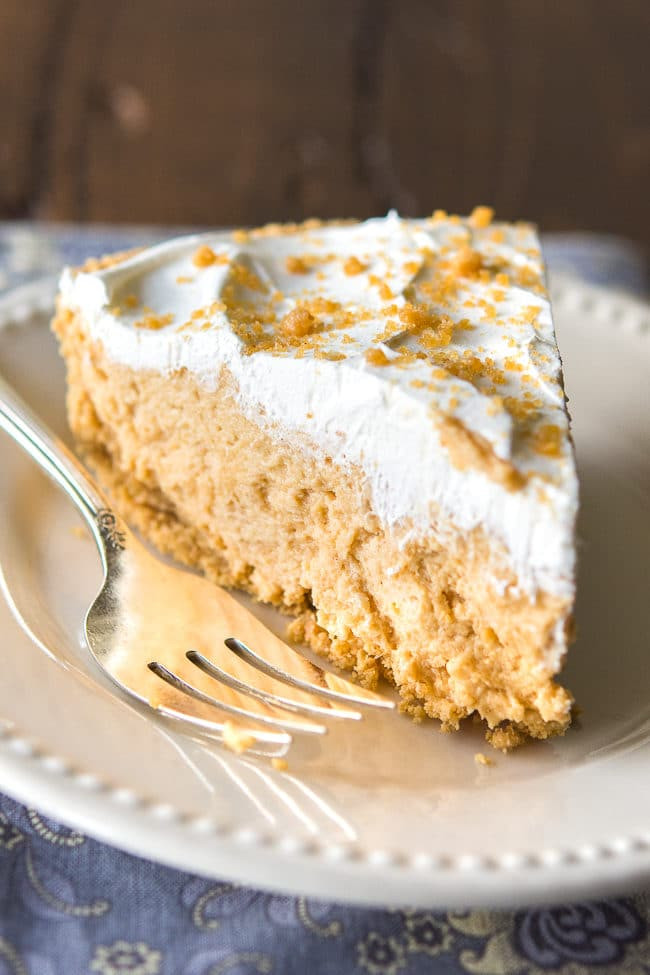 Best Peanut Butter Desserts
 Easy Peanut Butter Pie Recipe Best Peanut Butter Pie