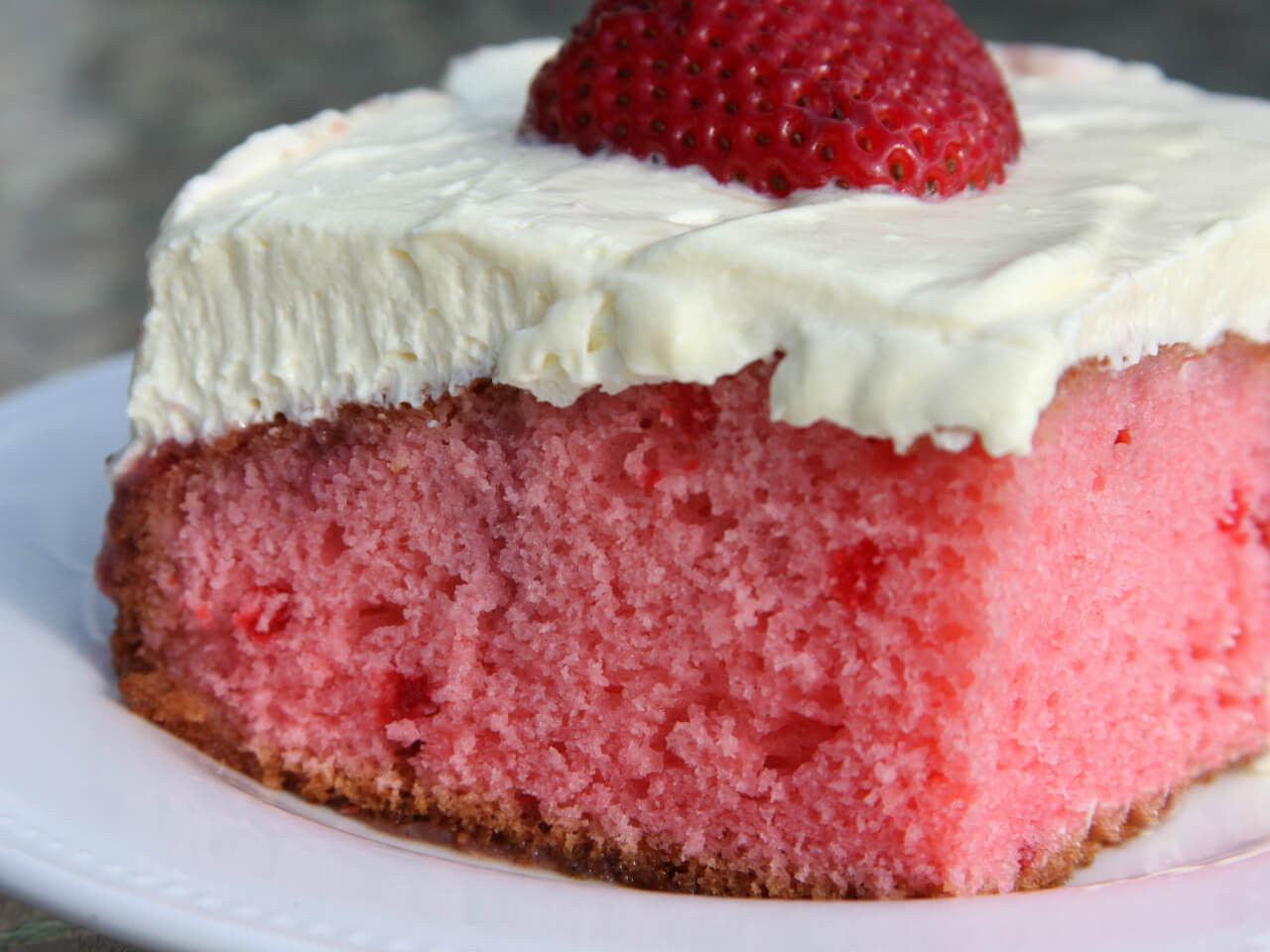 Best Strawberry Cake Recipe
 Summer Strawberry Cake