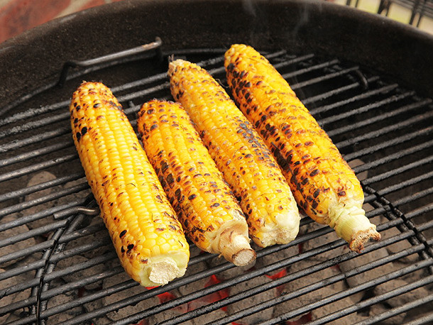 Best Way To Grill Corn
 The Food Lab 3 Ways to Grill Corn