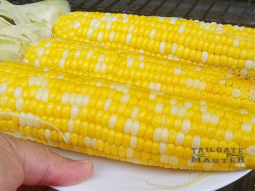 Best Way To Grill Corn
 Easiest Way to Grill Corn on the Cob TailgateMaster