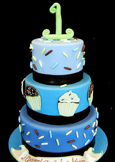 Birthday Cake Delivery
 Birthday Cake Delivery — Wedding Academy Creative