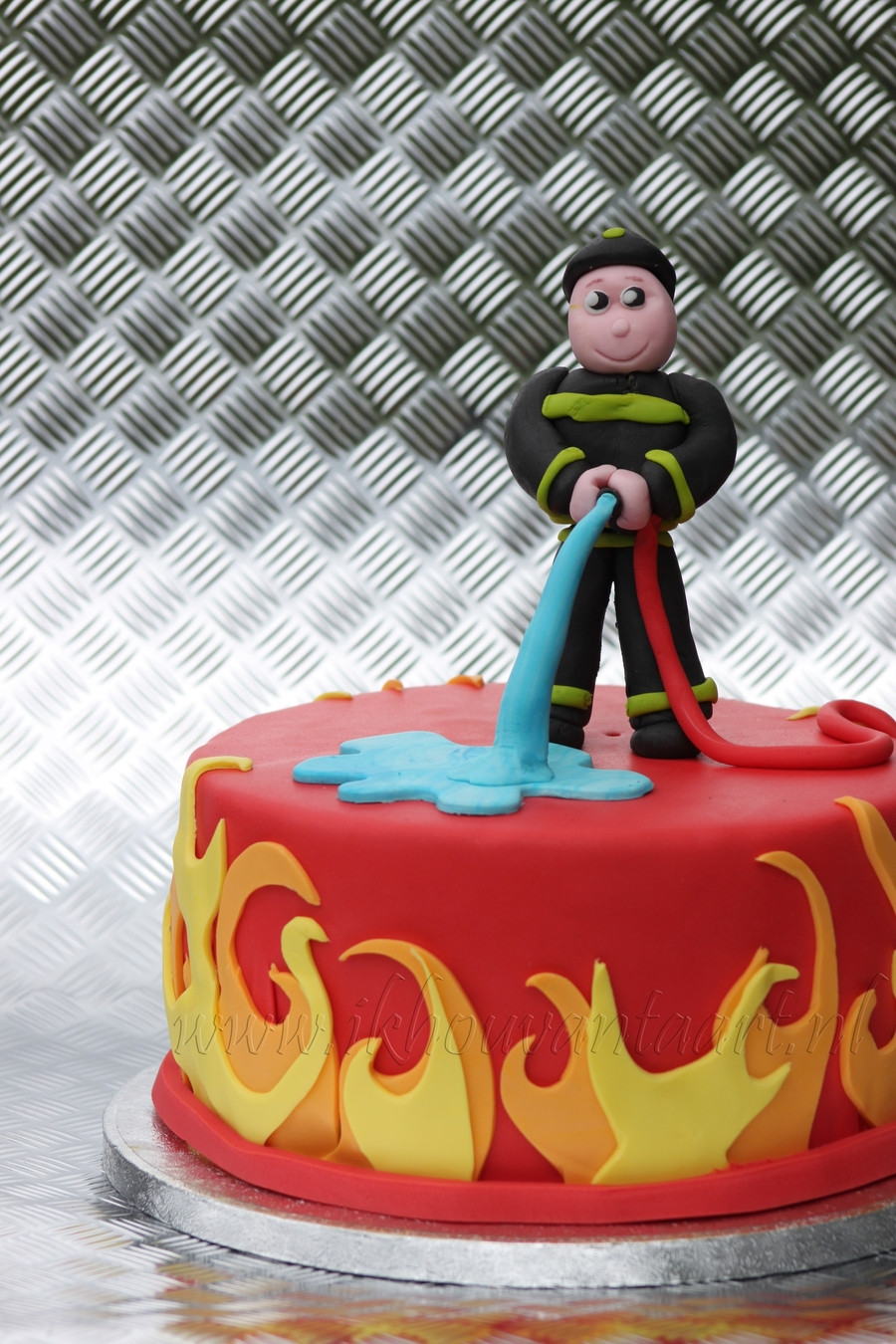 Birthday Cake Fire
 Fireman Cake CakeCentral