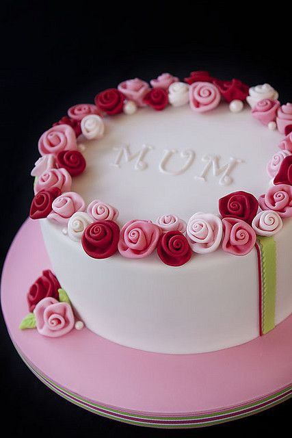 Birthday Cake For Mom
 Ring O Roses in 2019 Cakes