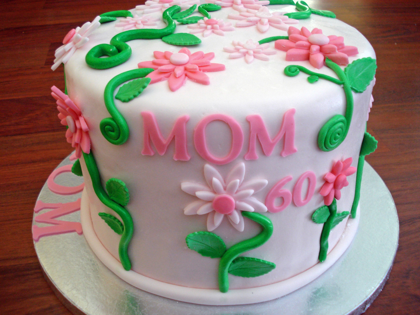 Birthday Cake For Mom
 Mom s 60th birthday cake Cake Decorating munity