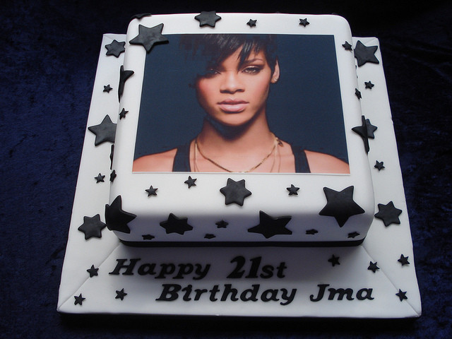 Birthday Cake Rihanna
 Rihanna Birthday CAKE