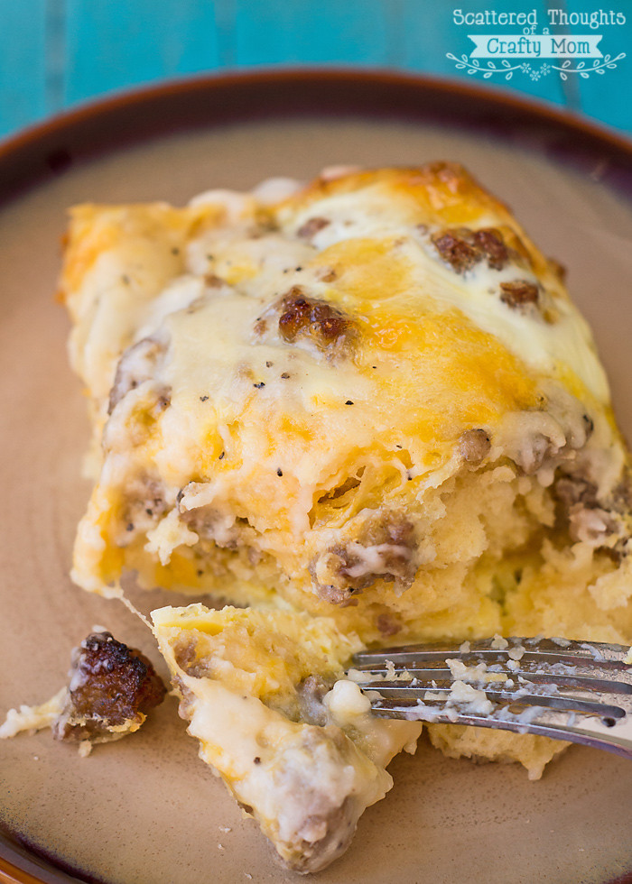 Biscuit And Gravy Casserole
 Biscuits and Gravy with Sausage and Egg Breakfast