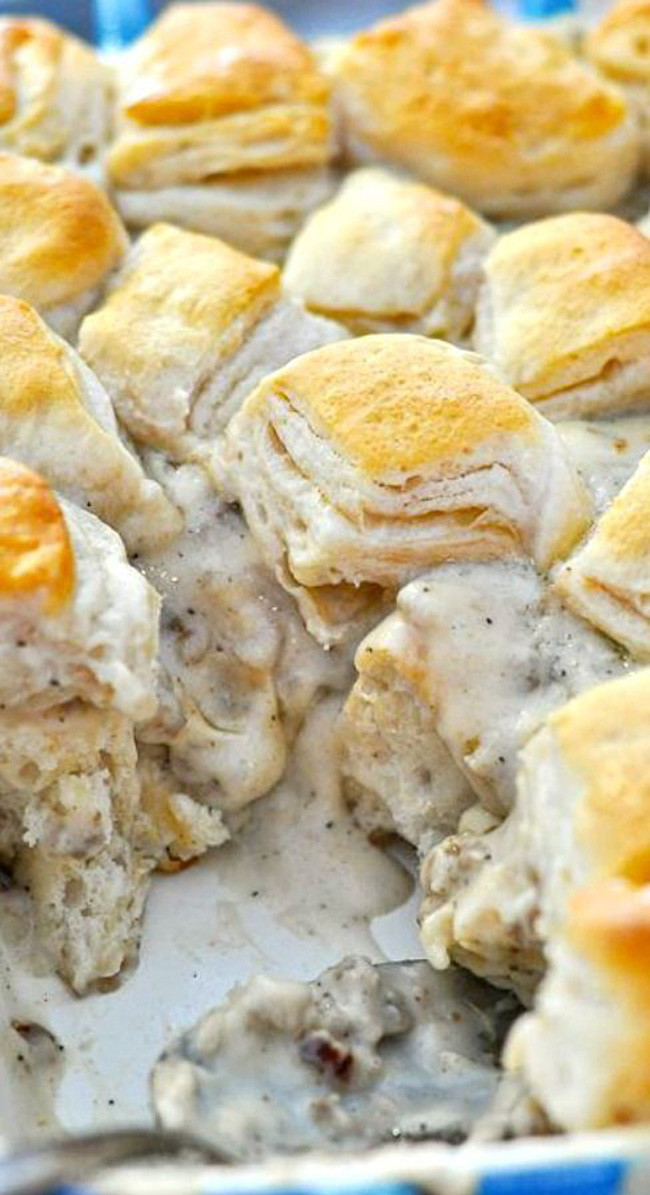 Biscuit And Gravy Casserole
 15 Breakfast Casserole Recipes My Life and Kids