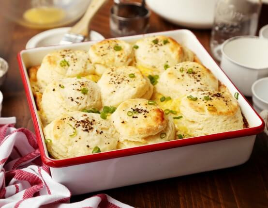 Biscuit And Gravy Casserole
 Biscuits & Gravy Casserole