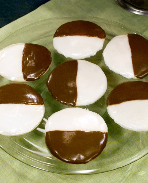 Black And White Cookies Recipe
 Black and White Cookies Recipe