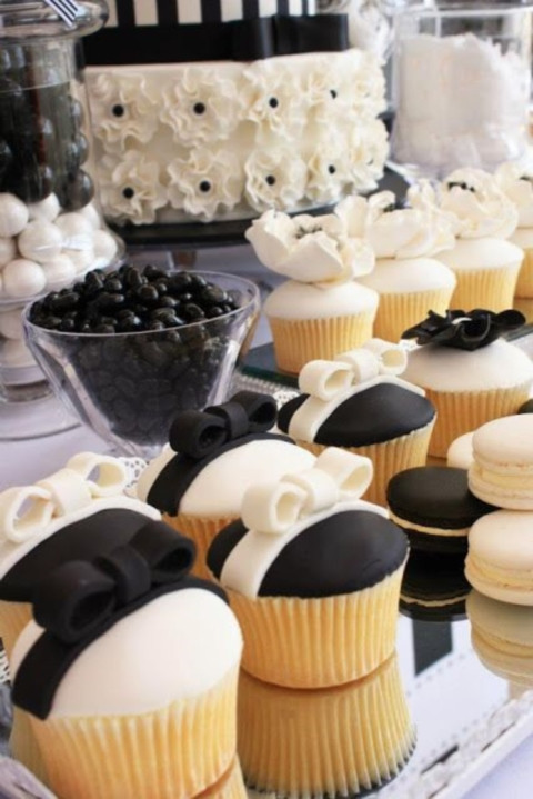 Black And White Desserts
 56 Elegant Black And White Wedding Dessert Tables