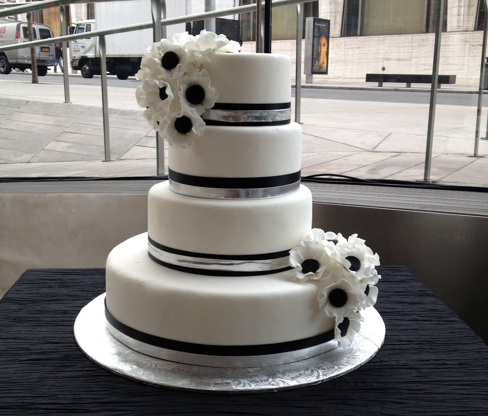 Black And White Wedding Cakes
 A Simple Cake Black and White Wedding Cake at Lincoln Center