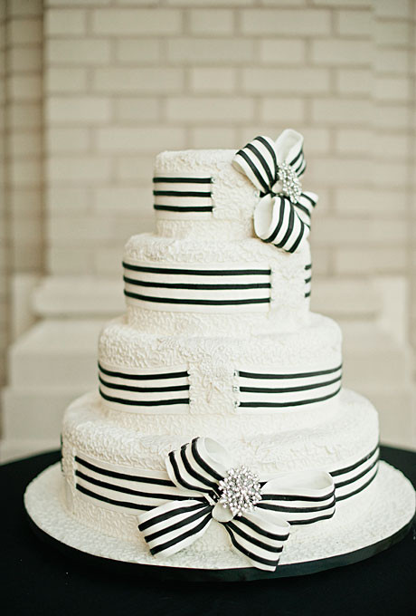 Black And White Wedding Cakes
 Black and White Ribbon Wedding Cake