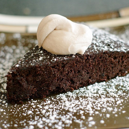 Black Bean Chocolate Cake
 a hippie with a minivan – Black Bean Chocolate cake