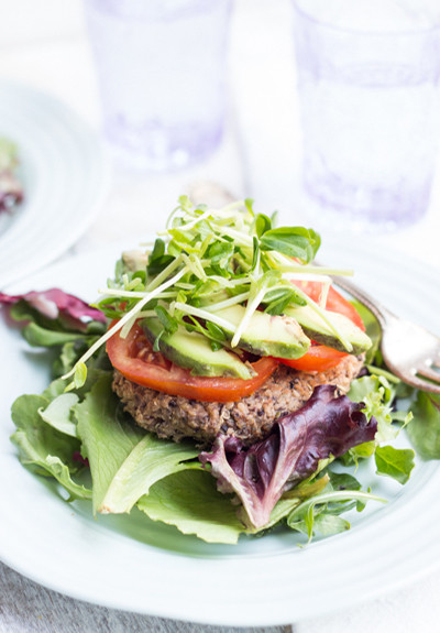 Black Bean Quinoa Burger
 Gluten Free Black Bean Quinoa Burgers