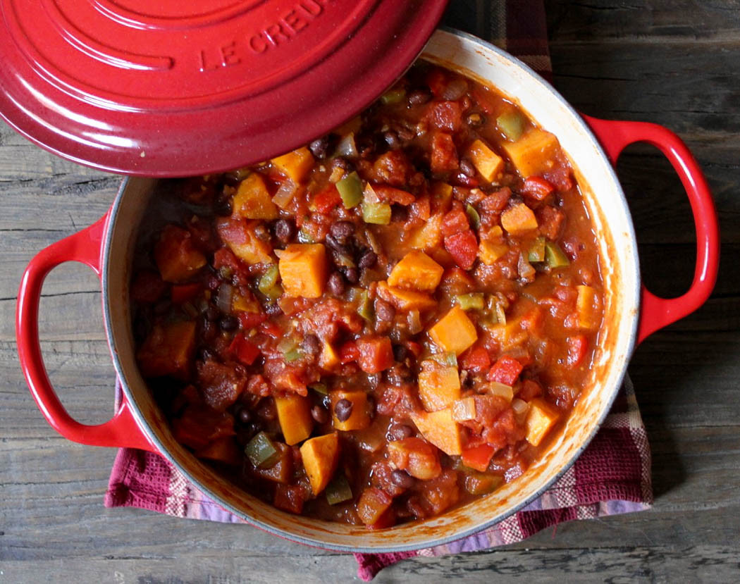 Black Bean Sweet Potato Chili
 Sweet Potato and Black Bean Chili Domesticate ME