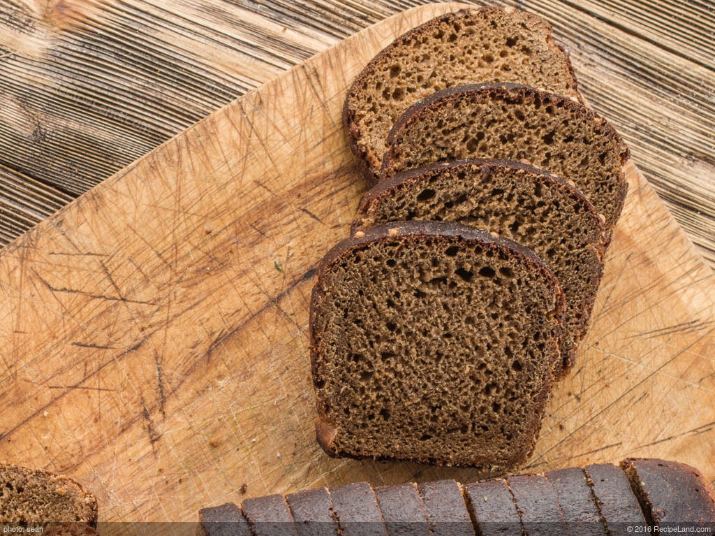 Black Bread Recipe
 German Black Bread Recipe