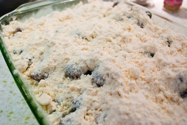 Blackberry Cobbler With Cake Mix
 Recipes for a Quarterlife Berry Cobbler