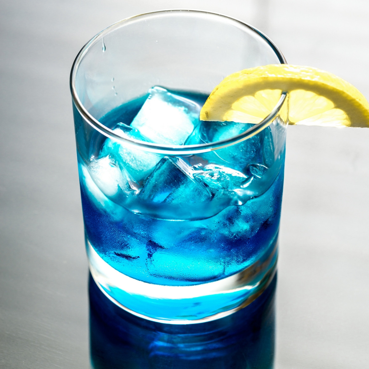 Blue Curacao Rum Drinks
 15 Mind blowing Delicious Drinks Made With Blue Curacao