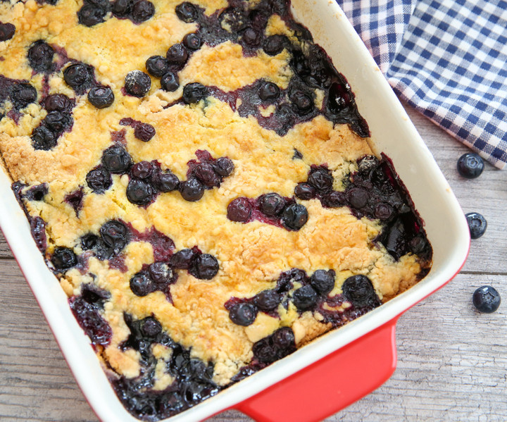 Blueberry Cobbler With Cake Mix
 Blueberry Cobbler Dump Cake Kirbie s Cravings