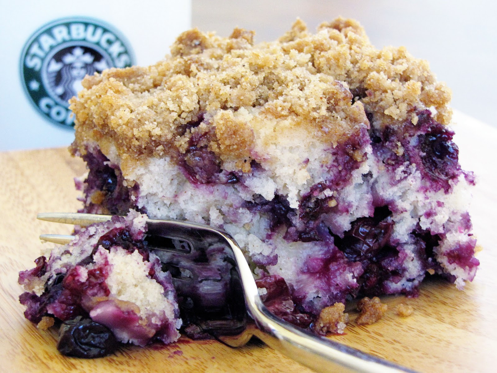 Blueberry Coffee Cake
 blueberry crumble coffee cake