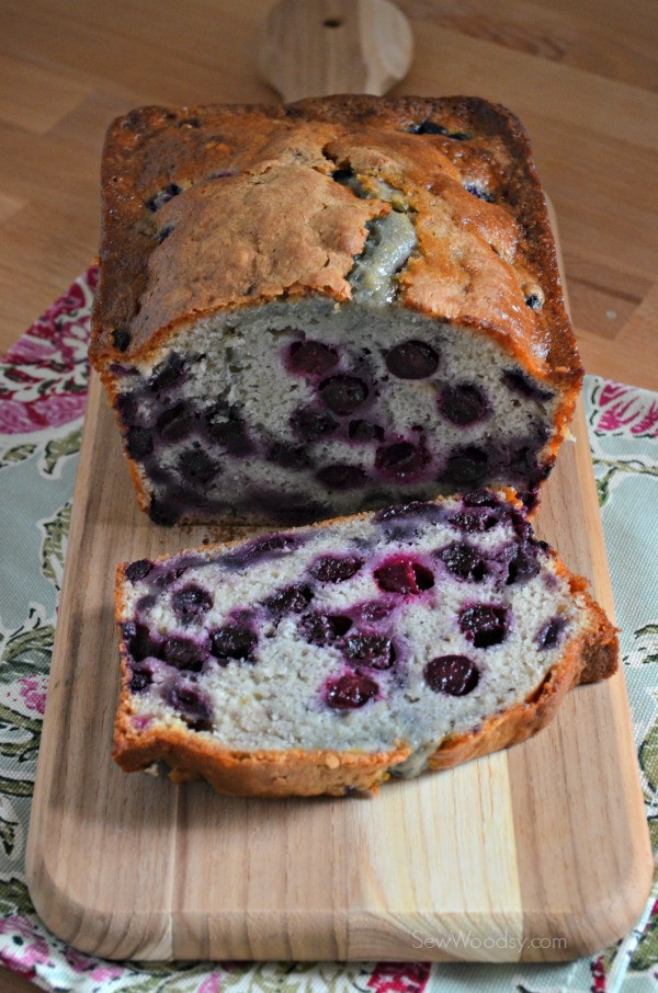 Blueberry Quick Bread
 Blueberry Quick Bread