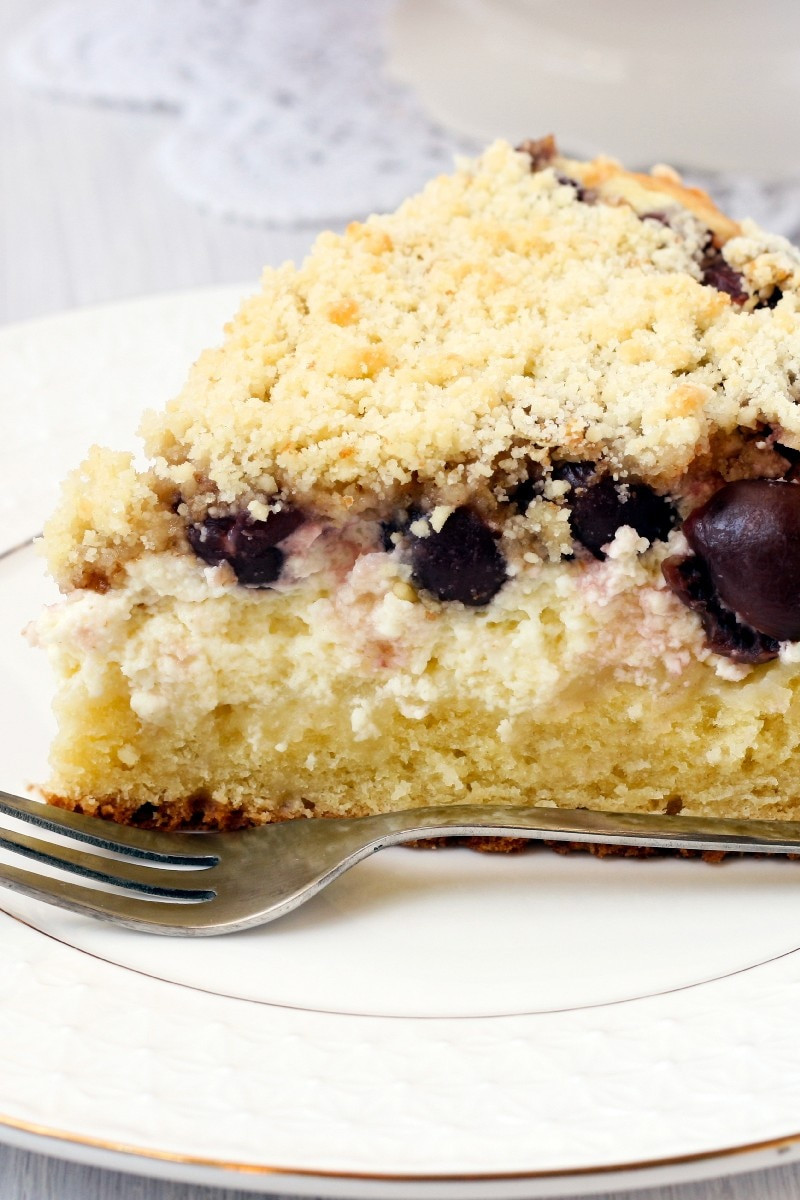 Blueberry Sour Cream Coffee Cake
 Blueberry Sour Cream Coffee Cake