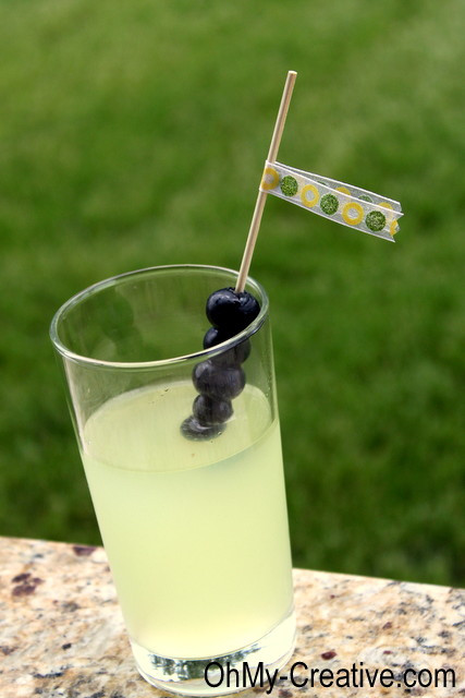 Blueberry Vodka Drinks
 Blueberry Lemonade Drink Perfect Summer Cocktail