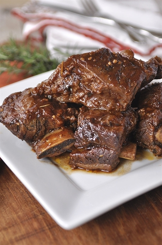 Bone In Beef Short Ribs Slow Cooker
 Slow Cooker Balsamic Short Ribs Your Homebased Mom