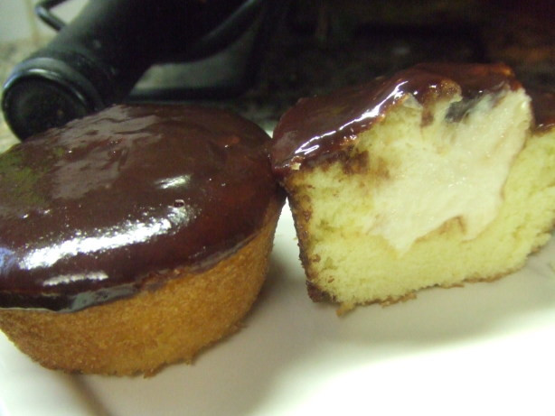 Boston Cream Pie Cupcakes
 Outrageous Boston Cream Pie Cupcakes Recipe Food