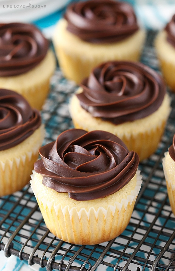 Boston Cream Pie Cupcakes
 Boston Cream Pie Cupcakes Life Love and Sugar