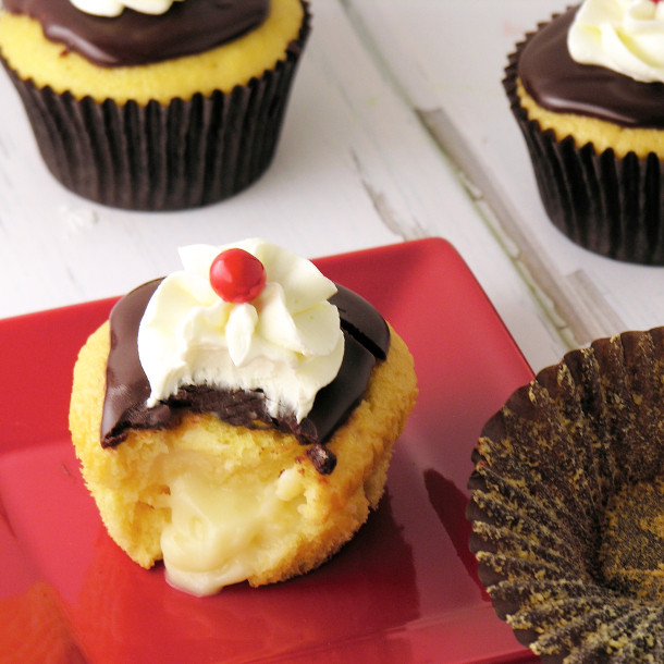 Boston Cream Pie Cupcakes
 Boston Cream Pie Cupcakes