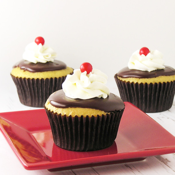 Boston Cream Pie Cupcakes
 Boston Cream Pie Cupcakes