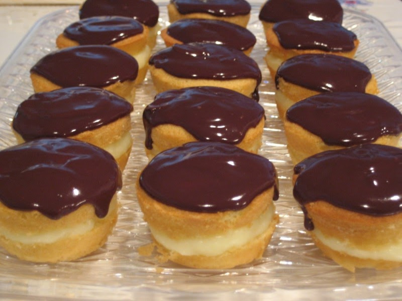 Boston Cream Pie Cupcakes
 Mission Food Boston Cream Pie Cupcakes