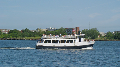 Boston Harbor Dinner Cruises
 Boston Cruises Whale Watching Harbor Islands charles