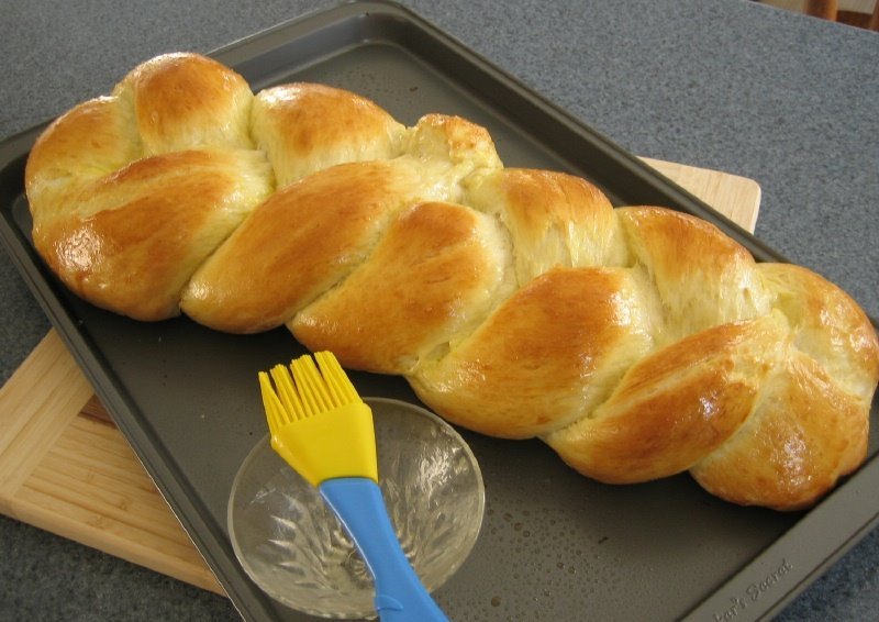 Braided Bread Recipe
 Braided French ion Bread