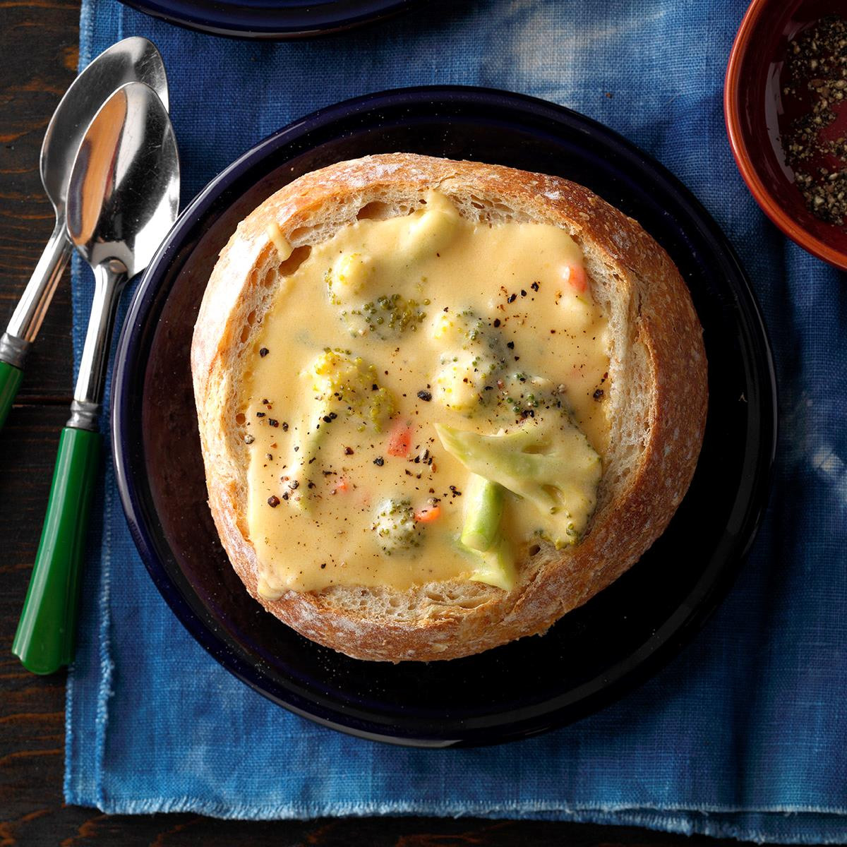 Bread Bowl Recipe
 Cheesy Broccoli Soup in a Bread Bowl Recipe