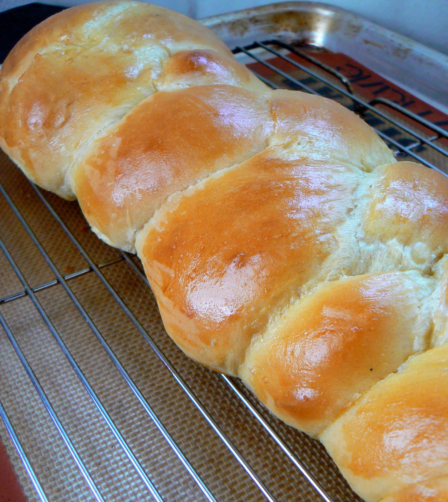 Bread Machine Challah
 MIH Product Reviews & Giveaways Tuesdays with Dorie