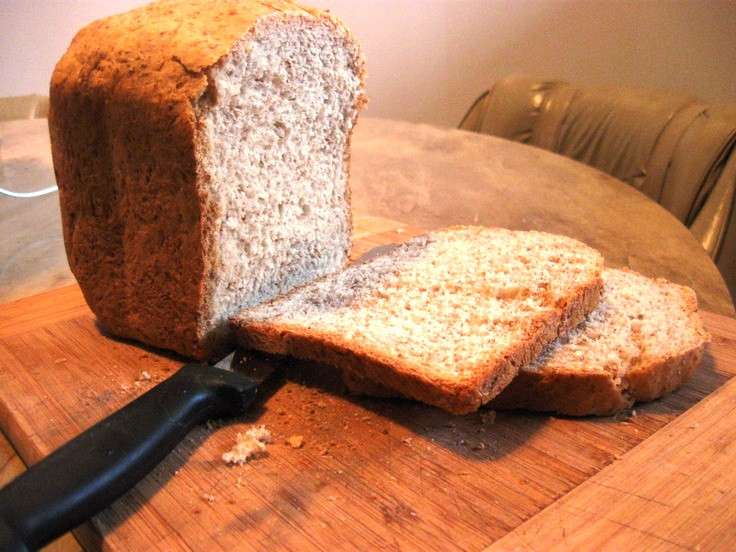 Bread Maker Recipe
 Easy Bread Machine Recipe
