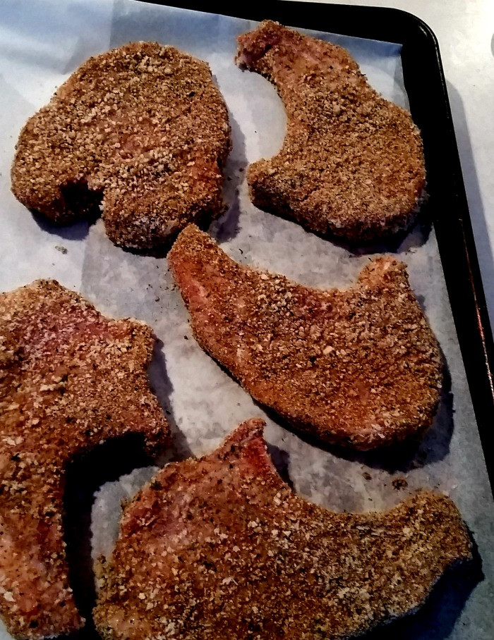 Breaded Baked Pork Chops
 Easy Oven Baked & Breaded Pork Chops SundaySupper