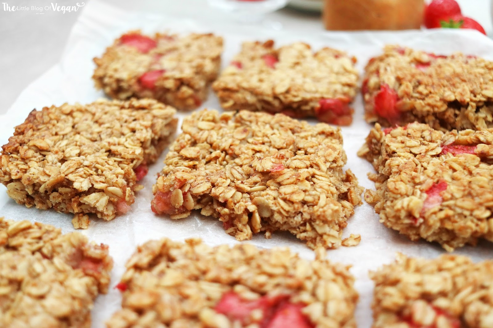 Breakfast Bar Recipes
 Strawberry oat breakfast bar recipe