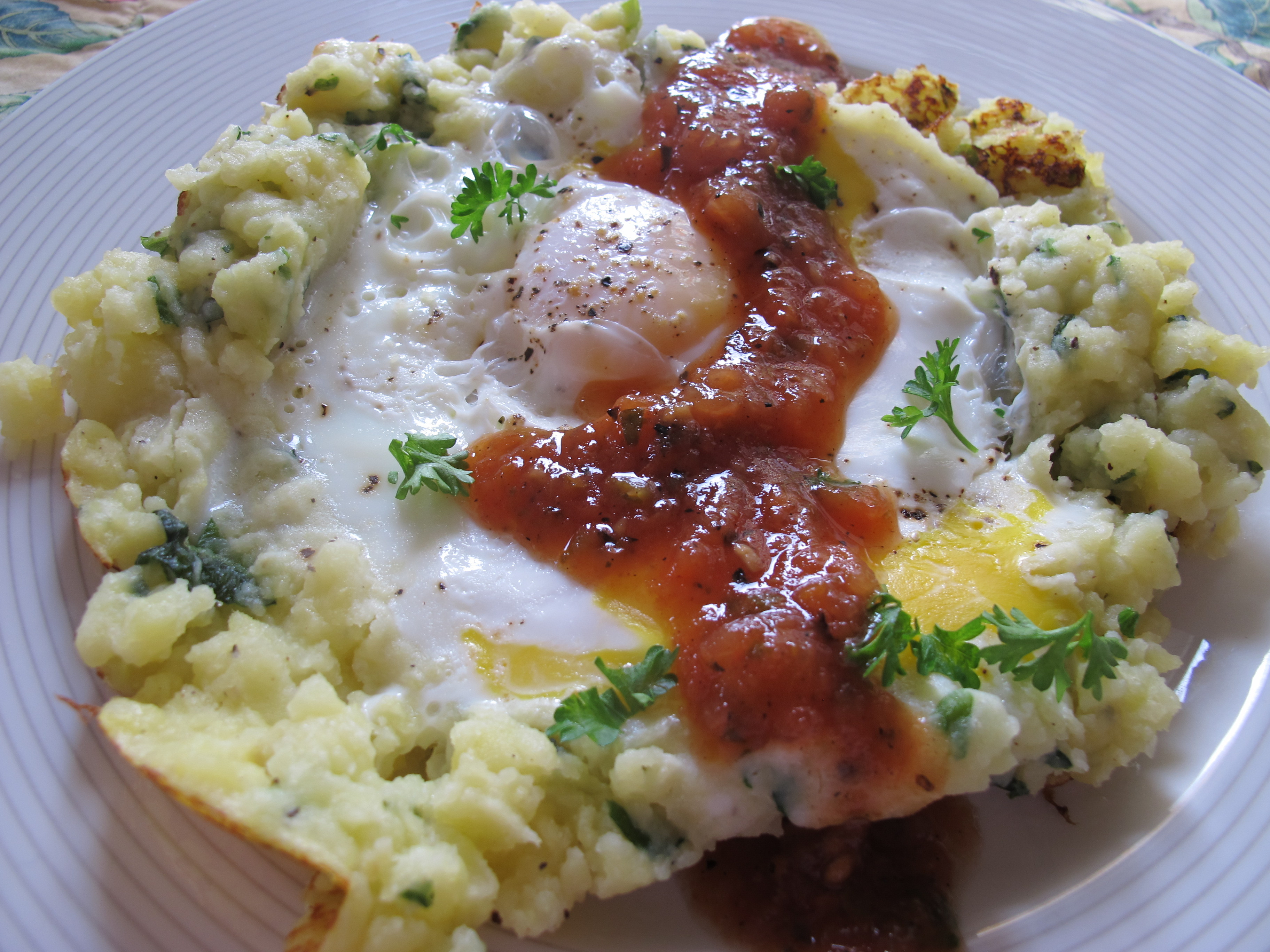 Breakfast Mashed Potatoes
 Mashed Potato Eggs — Breakfast Lunch or Dinner