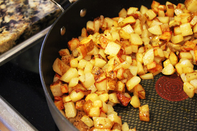 Breakfast Potatoes Skillet
 Simple Skillet Breakfast Potatoes