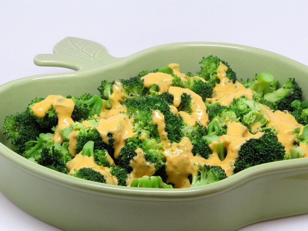 Broccoli And Cheese Sauce
 broccoli and cheese sauce