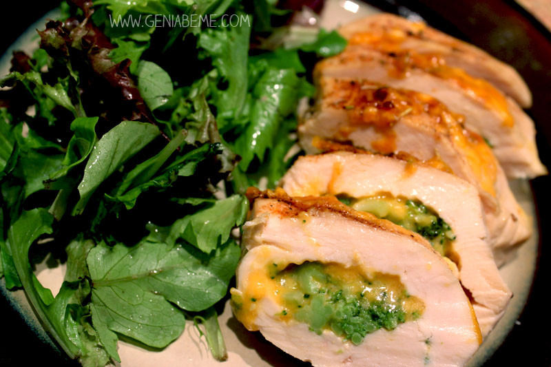 Broccoli And Cheese Stuffed Chicken
 21 Day Fix Broccoli and Cheese Stuffed Chicken Recipe