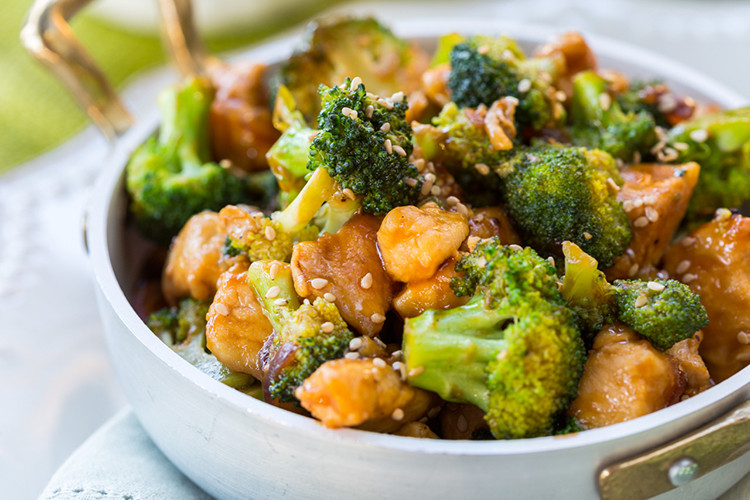 Broccoli Chicken Stir Fry
 Chicken and Broccoli Stir Fry